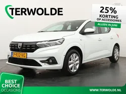 Wit Gebruikt 2022 Dacia Sandero Comfort Hatchback | € 13.795 (Goede deal)