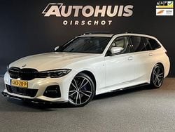 Wit Gebruikt 2021 BMW 320 Executive Stationwagen | € 35.940 (Duur)
