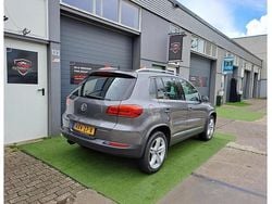 Grijs Gebruikt 2014 VW Tiguan Sport SUV | € 11.950 (Goede deal)