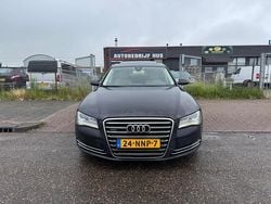 Grijs Gebruikt 2010 Audi A8 Sedan | € 9.450