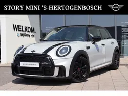 White silver (licht wit metallic) Gebruikt 2021 Mini Cooper Hatchback | € 25.950 (Iets duurder)