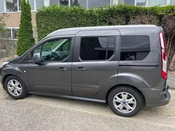 Grijs Gebruikt 2017 Ford Tourneo Connect Titanium MPV | € 15.500 (Goede deal)