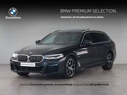 Grijs Gebruikt 2023 BMW 530e M Sport Stationwagen | € 48.950 (Eerlijke prijs)