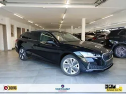 Zwart, metallic lak Nieuw 2024 Skoda Superb Selection Stationwagen | € 46.950 (Eerlijke prijs)