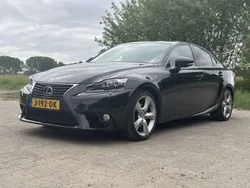 Zwart Gebruikt 2014 Lexus IS300h Luxury Line Sedan | € 12.500 (Goede deal)