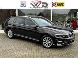 Zwart, metallic lak Gebruikt 2021 VW Passat GTE Stationwagen | € 22.999 (Eerlijke prijs)