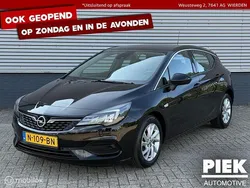 Zwart Gebruikt 2020 Opel Astra Edition Hatchback | € 10.999 (Goede deal)