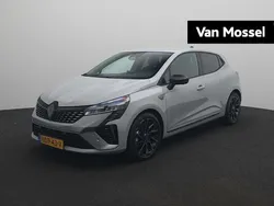 Gris rafale Gebruikt 2025 Renault Clio V Esprit Alpine Hatchback | € 29.940 (Duur)