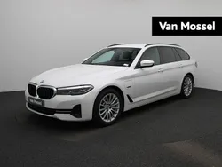 Wit Gebruikt 2022 BMW 520 Executive Stationwagen | € 35.745 (Goede deal)