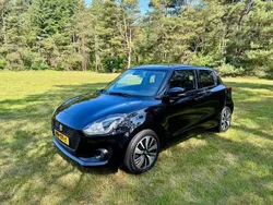 Zwart Gebruikt 2018 Suzuki Swift Hatchback | € 13.950 (Eerlijke prijs)