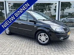 Zwart Gebruikt 2009 Renault Scénic III MPV | € 3.450 (Iets duurder)