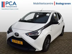 Wit Gebruikt 2019 Toyota Aygo Hatchback | € 7.995 (Goede deal)