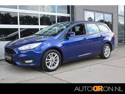 Blauw Gebruikt 2017 Ford Focus Stationwagen | € 7.995 (Eerlijke prijs)