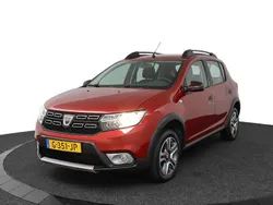Rood Gebruikt 2019 Dacia Sandero Hatchback | € 11.390 (Iets duurder)