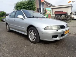 Grijs Gebruikt 2004 Mitsubishi Carisma Edition Hatchback | € 750