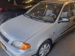 Gebruikt 2002 Suzuki Swift GL Hatchback | € 999