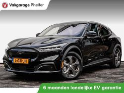 Zwart Gebruikt 2021 Ford Mustang Mach-E SUV | € 23.940 (Eerlijke prijs)