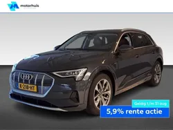 Grijs Gebruikt 2020 Audi e-tron Business SUV | € 27.375 (Super prijs)