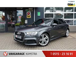 Grijs Gebruikt 2019 Audi A3 Sport Hatchback | € 19.950 (Eerlijke prijs)
