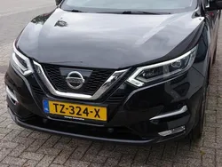 Zwart Gebruikt 2018 Nissan Qashqai N-Connecta SUV | € 16.450 (Eerlijke prijs)