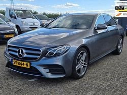 Grijs Gebruikt 2018 Mercedes E220 Business Sedan | € 22.850 (Super prijs)