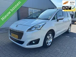 Wit Gebruikt 2016 Peugeot 5008 Style MPV | € 8.995 (Eerlijke prijs)