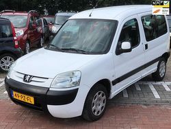 Wit Gebruikt 2005 Peugeot Partner MPV | € 2.950 (Eerlijke prijs)