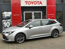 Grijs Gebruikt 2023 Toyota Corolla Hybrid Stationwagen | € 26.400