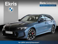 Blauw, metallic lak Gebruikt 2025 BMW 330e M Sport Stationwagen | € 57.900 (Eerlijke prijs)