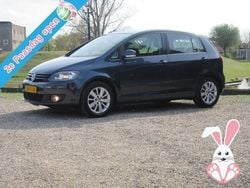 Grijs, metallic lak Gebruikt 2011 VW Golf Plus S MPV | € 2.950 (Super prijs)
