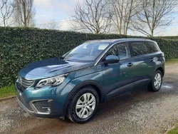 Groen Gebruikt 2017 Peugeot 5008 Active MPV | € 18.950