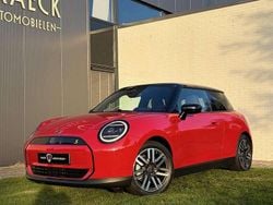 Rood Gebruikt 2025 Mini Cooper SE Hatchback | € 34.900 (Super prijs)