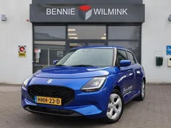 Blauw Nieuw 2025 Suzuki Swift Hatchback | € 22.895 (Eerlijke prijs)