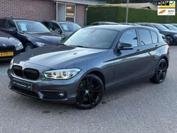Grijs Gebruikt 2017 BMW 118 Executive Hatchback | € 14.950 (Eerlijke prijs)