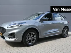 Grijs Gebruikt 2023 Ford Kuga ST-Line SUV | € 29.745 (Eerlijke prijs)