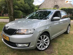 Grijs Gebruikt 2014 Skoda Rapid Active Hatchback | € 4.950 (Eerlijke prijs)