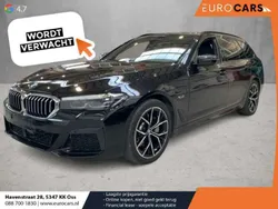 Zwart Gebruikt 2023 BMW 530e M Sport Stationwagen | € 45.890 (Goede deal)