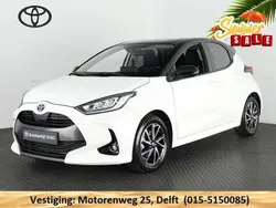 Gebruikt 2023 Toyota Yaris Hybrid Hatchback | € 22.400 (Eerlijke prijs)