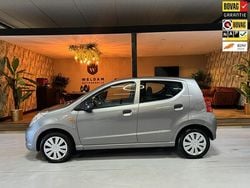 Grijs Gebruikt 2013 Suzuki Alto Comfort Hatchback | € 2.250 (Eerlijke prijs)