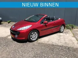 Rood Gebruikt 2008 Peugeot 207 CC Cabriolet | € 2.949 (Iets duurder)