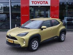 Goud Gebruikt 2024 Toyota Yaris Cross Active SUV | € 25.400 (Eerlijke prijs)