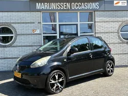 Zwart Gebruikt 2006 Toyota Aygo Hatchback | € 2.995 (Eerlijke prijs)