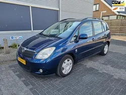 Blauw, metallic lak Gebruikt 2002 Toyota Corolla Verso Sol MPV | € 2.750 (Eerlijke prijs)