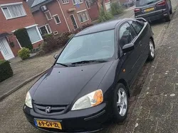 Zwart Gebruikt 2001 Honda Civic LS Coupé | € 800 (Goede deal)