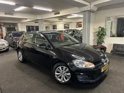 Zwart Gebruikt 2013 VW Golf VII Hatchback | € 6.495 (Eerlijke prijs)