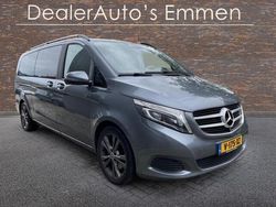 Grijs Gebruikt 2019 Mercedes V220 MPV | € 35.999 (Super prijs)
