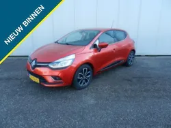 Rood Gebruikt 2018 Renault Clio IV Intens Hatchback | € 9.450 (Eerlijke prijs)