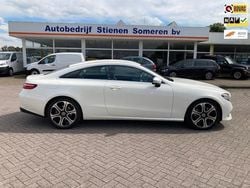 Wit Gebruikt 2019 Mercedes E220 Premium Coupé | € 39.950 (Eerlijke prijs)