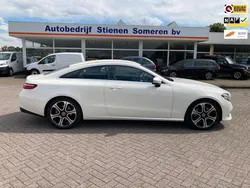 Wit Gebruikt 2019 Mercedes E220 Premium Coupé | € 39.950 (Eerlijke prijs)
