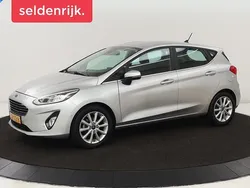 Grijs Gebruikt 2019 Ford Fiesta Titanium Hatchback | € 7.400 (Goede deal)
